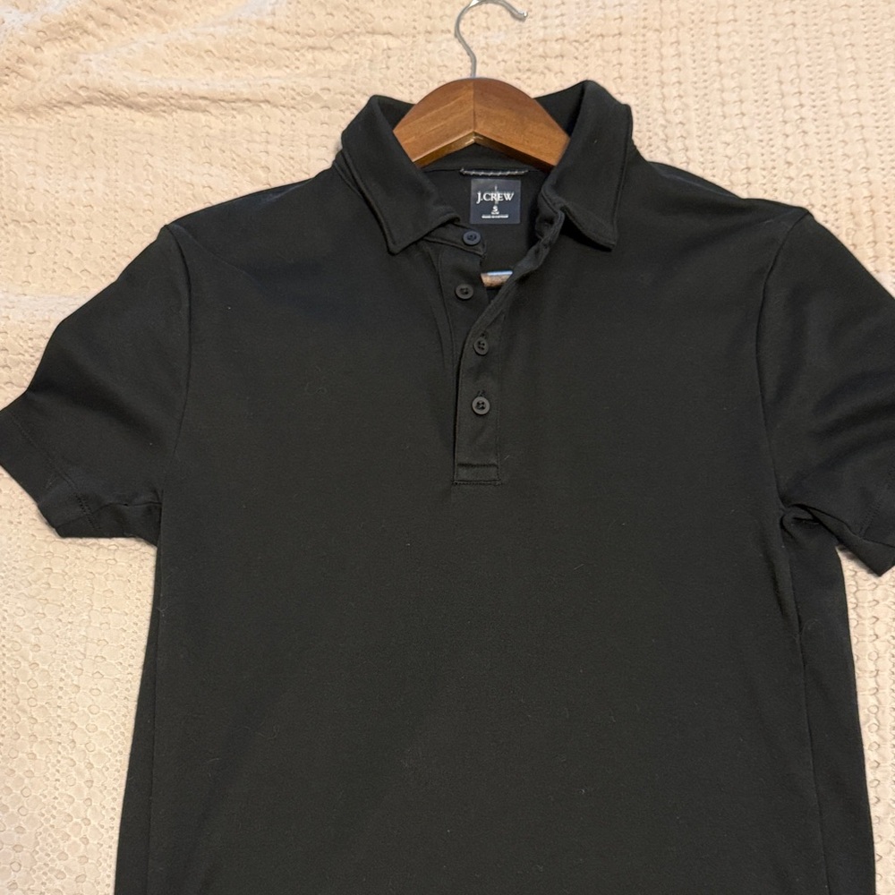J. Crew Men's Athletic Black Polo Shirt (slim small)